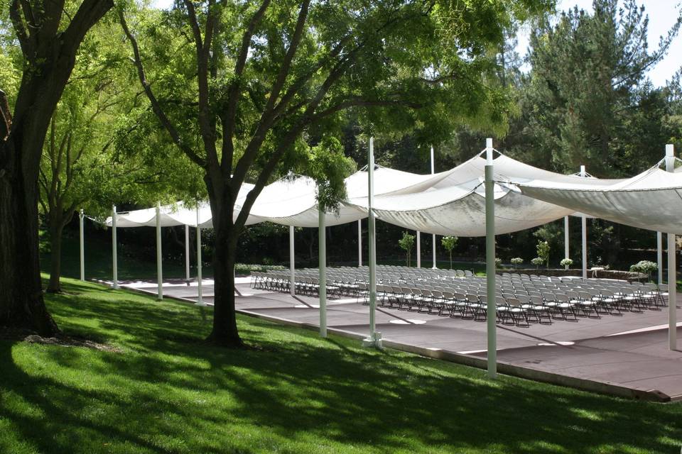 Outdoor wedding venue