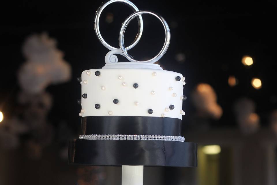 Designer Cakes by Angela, llc