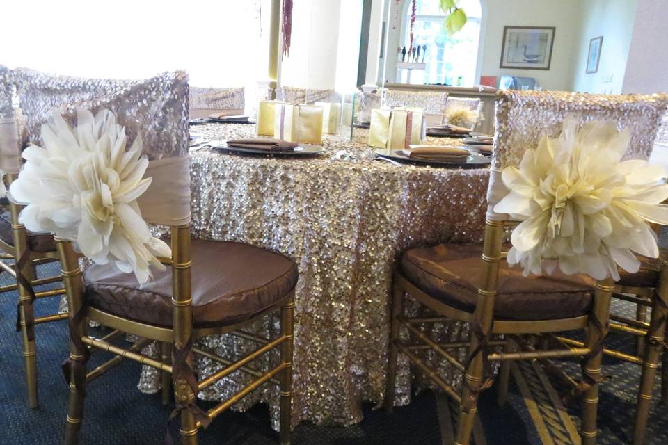 Modern Art Chair Covers & Linens