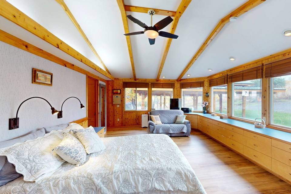 Bridal suite