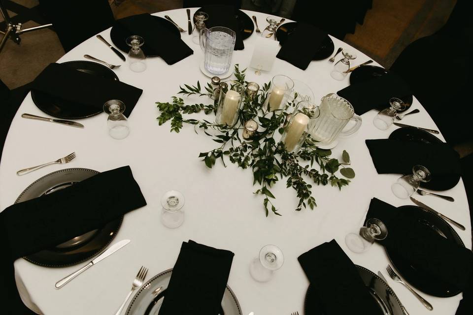 Full Table Set