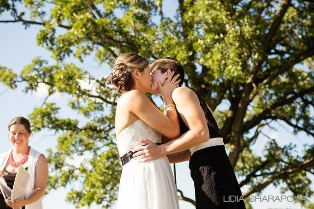 Wedding kiss