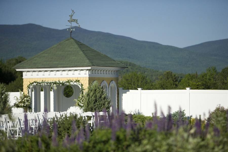 Grand Fountain Terrace