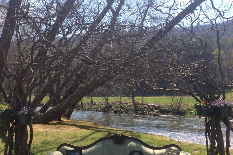 The Retreat at Hiawassee River