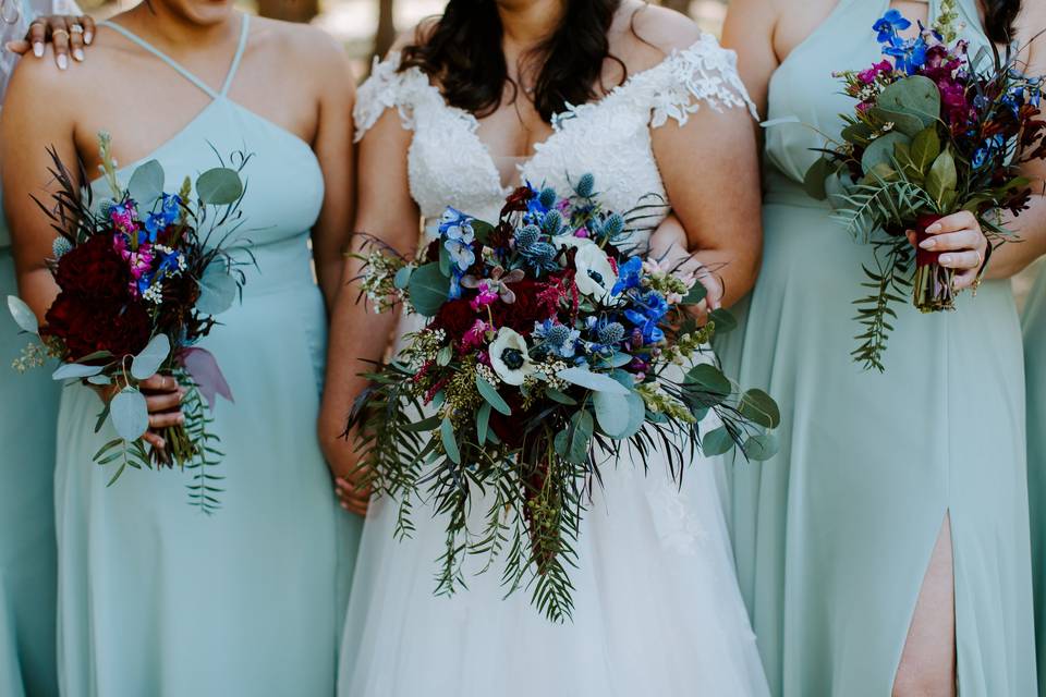 Brides bouquet drips greenery