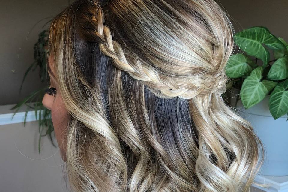 Bridesmaid hair