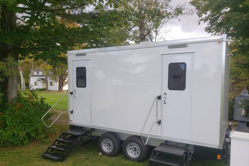 Our luxury restroom trailers