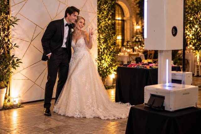 Wedding Photo Booth