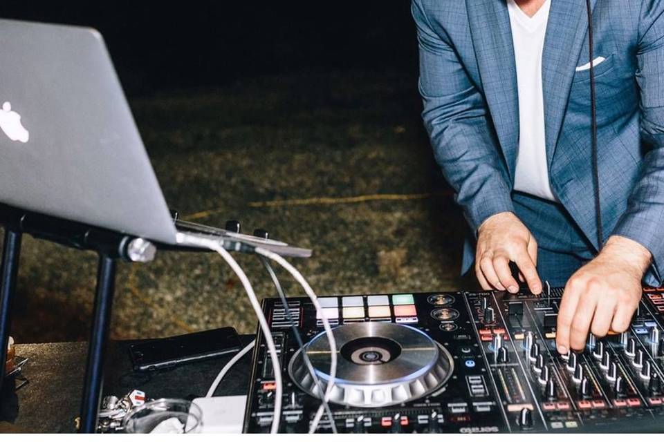 Wedding DJ