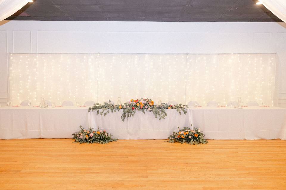 Head Table