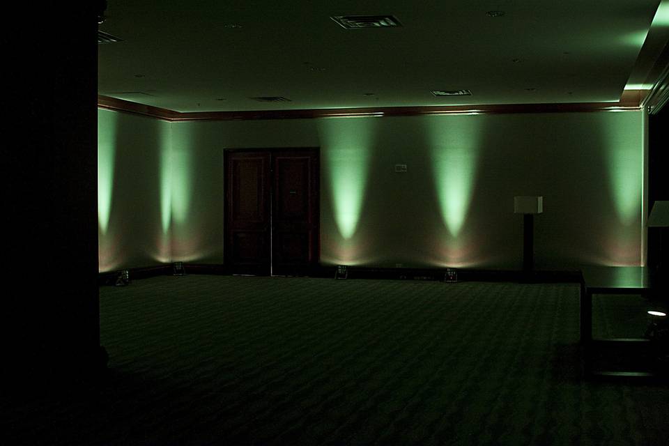 We offer up lighting in many colors to choose from! //Rent or add in your wedding package starting only at $300!!