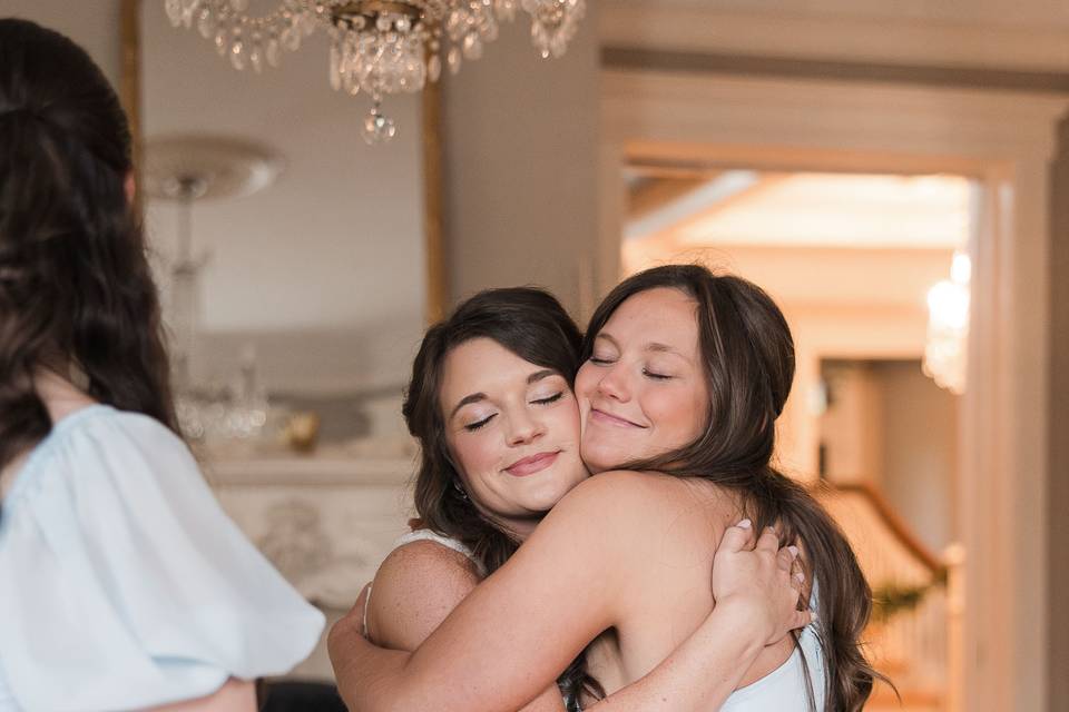 Sweet Wedding Day Moment