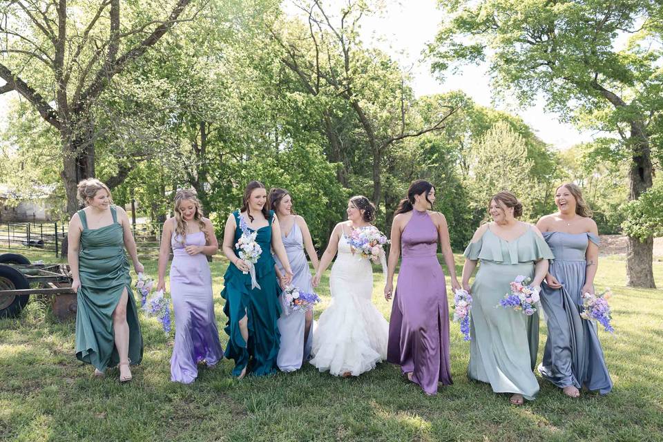 Bride & Bridesmaids