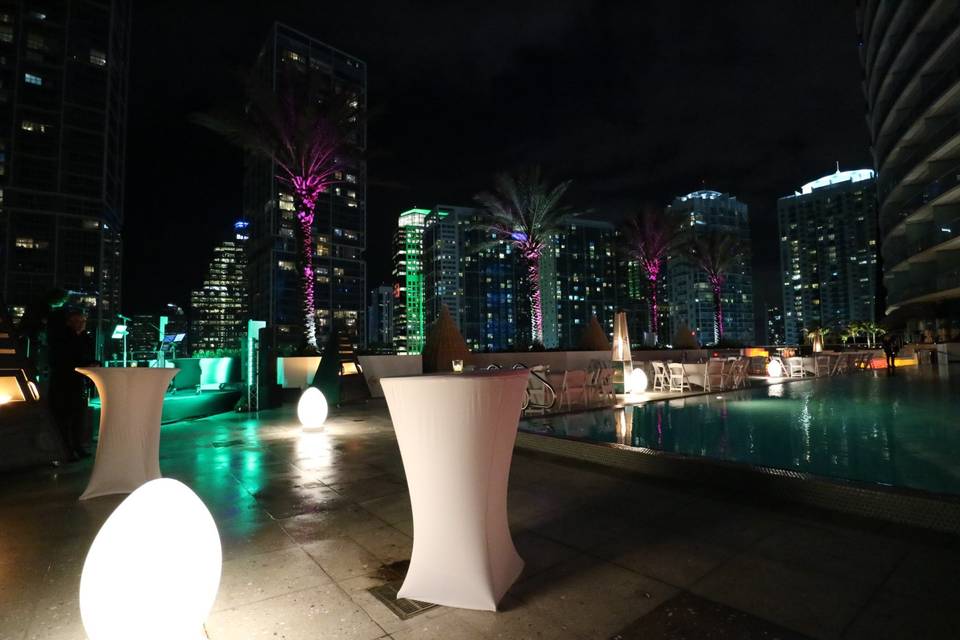 Outdoor Cocktail Area