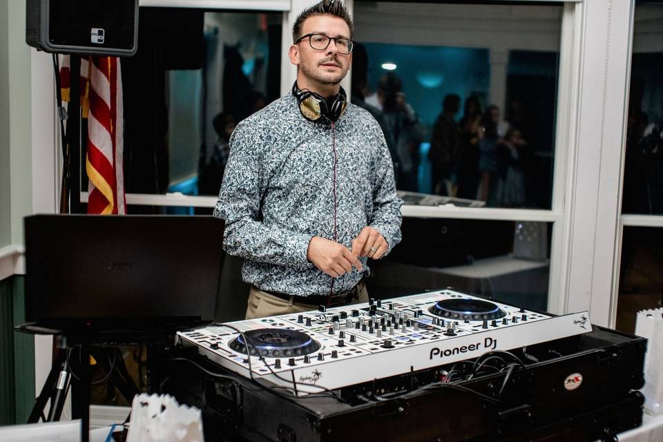 DJ Stephen Craig