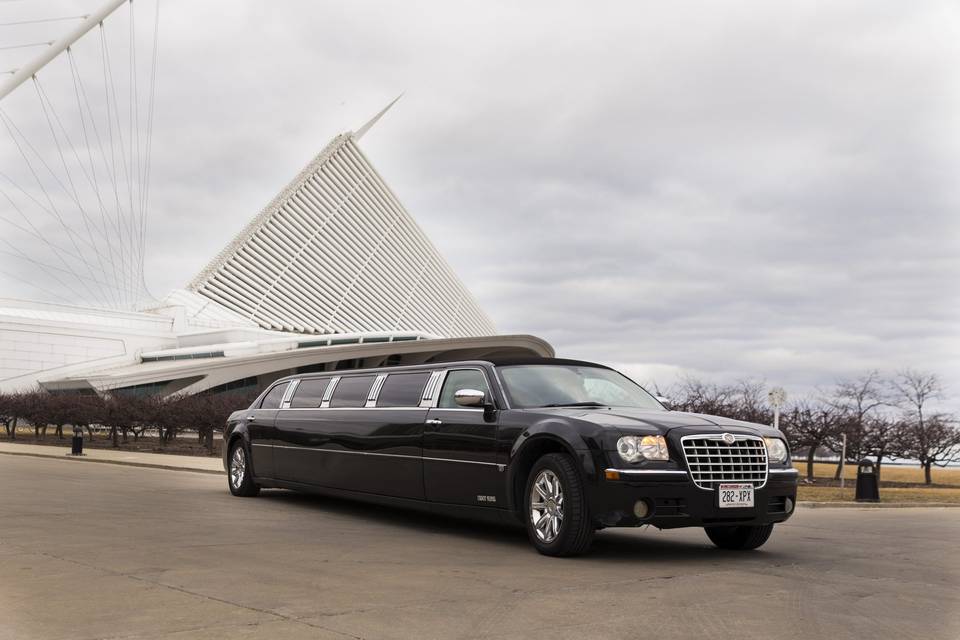 Milwaukee Prime Limousine Inc