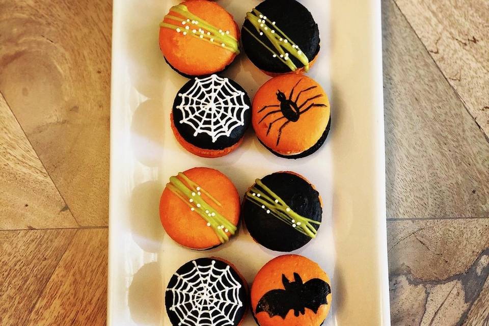 Halloween Macarons