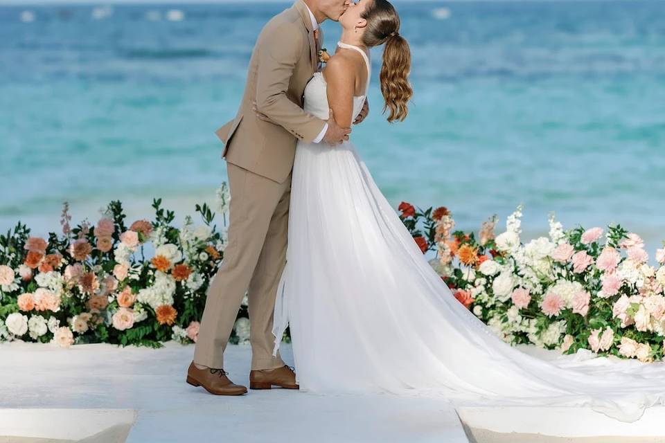 Couple Kiss by the Ocean