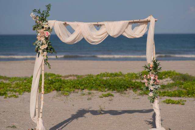 Shabby Chic Arch
