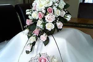 Ana's Floral Garden LLC