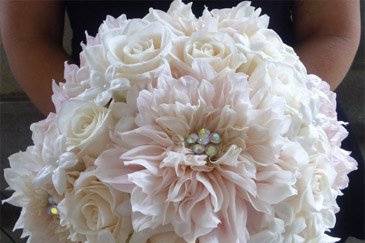 Ana's Floral Garden LLC