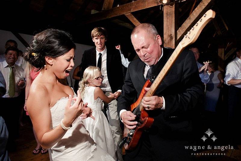 The guitarist and the bride