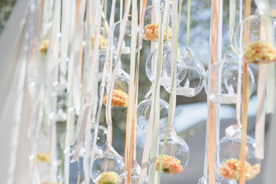 Wedding arbor decor