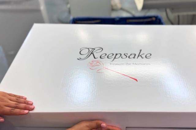 Keepsake box