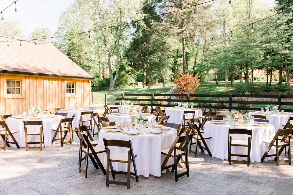 Dining Alfresco on the Patio