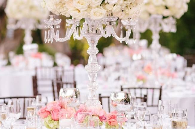 White flower centerpiece