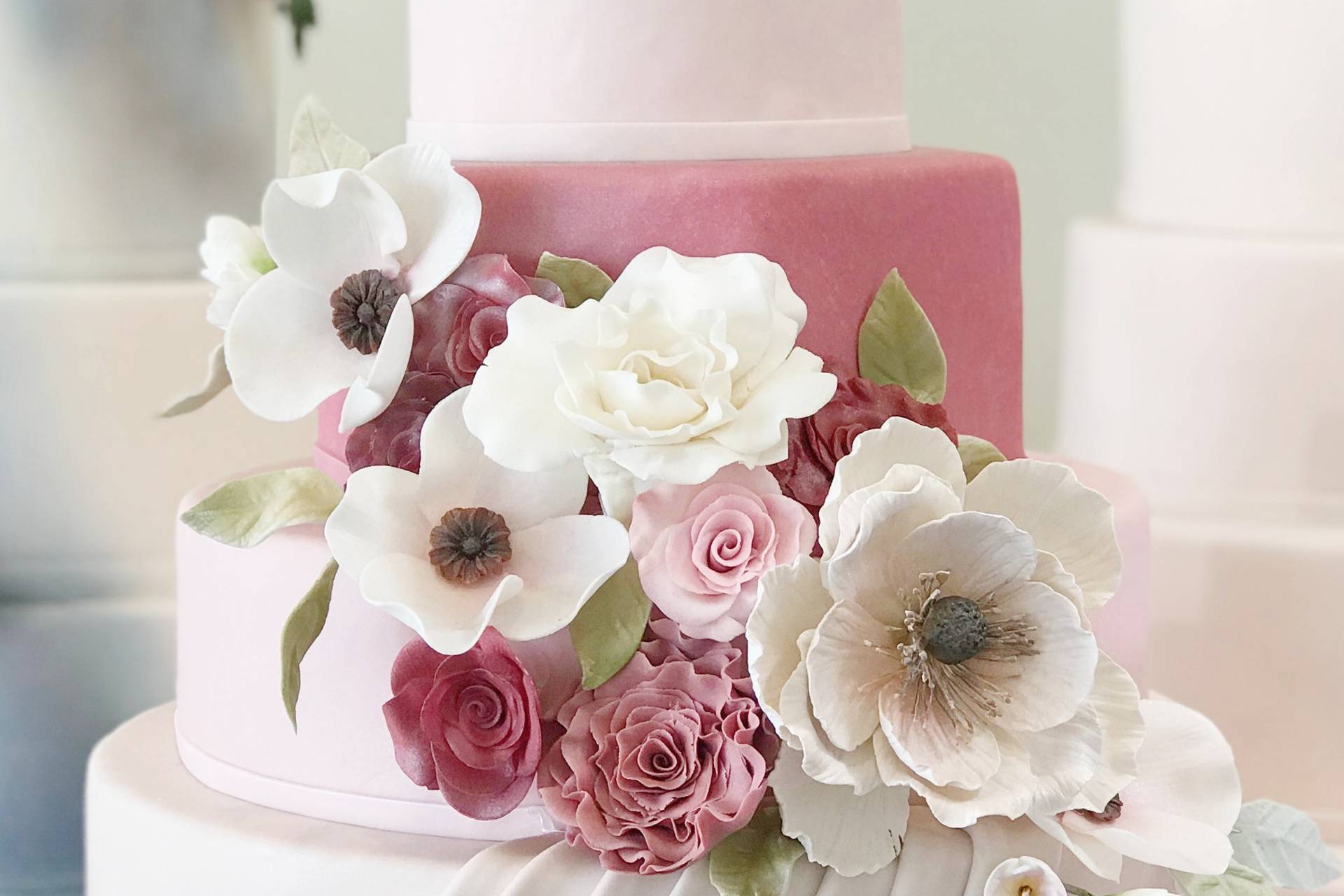 Celebrity Cake Studio - Wedding Cake - Tacoma, WA - WeddingWire