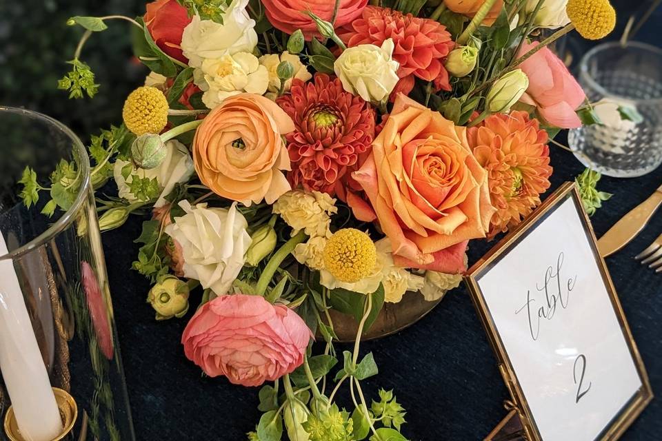 Medium Centerpiece