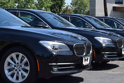 Our brand new BMW 740Li Sedans are perfect for post-wedding transfers or honeymoon transportation to the airport. It's sleek, classy and sophisticated with plenty of headroom and legroom for a smooth and comfortable ride.