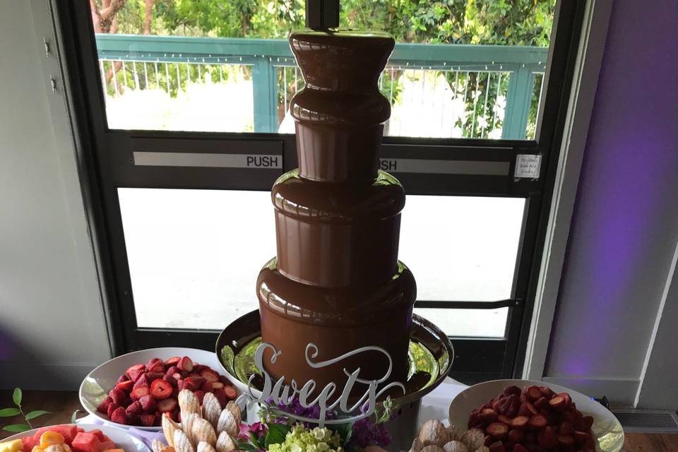 Chocolate fondue