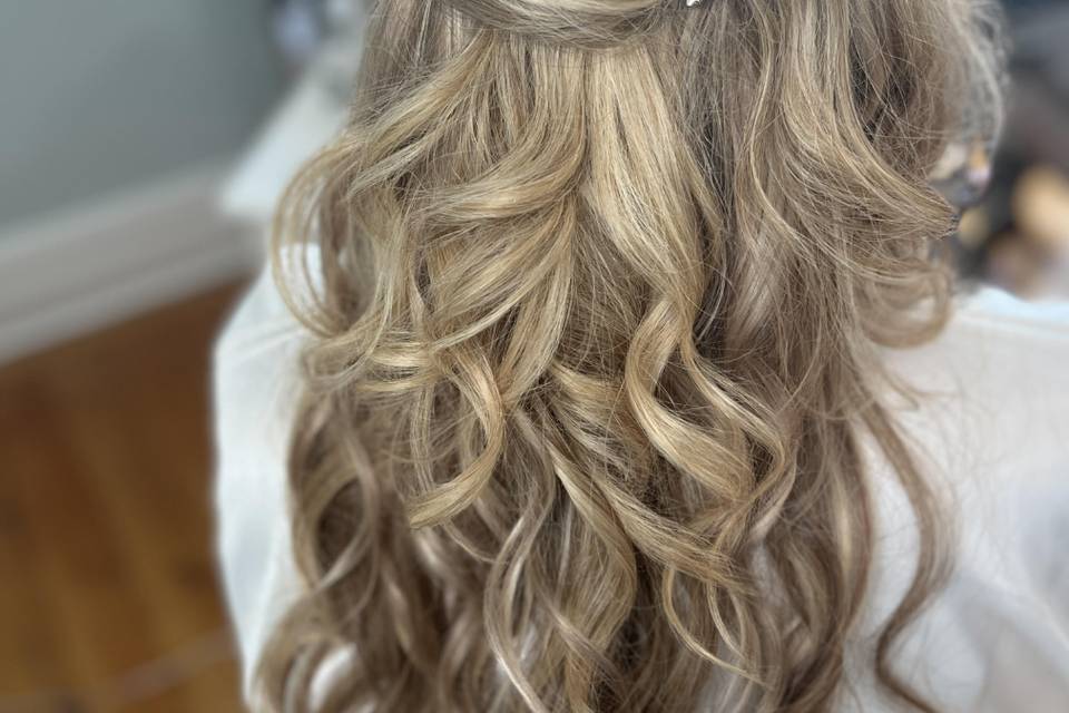 Evolve Hair Design Inc