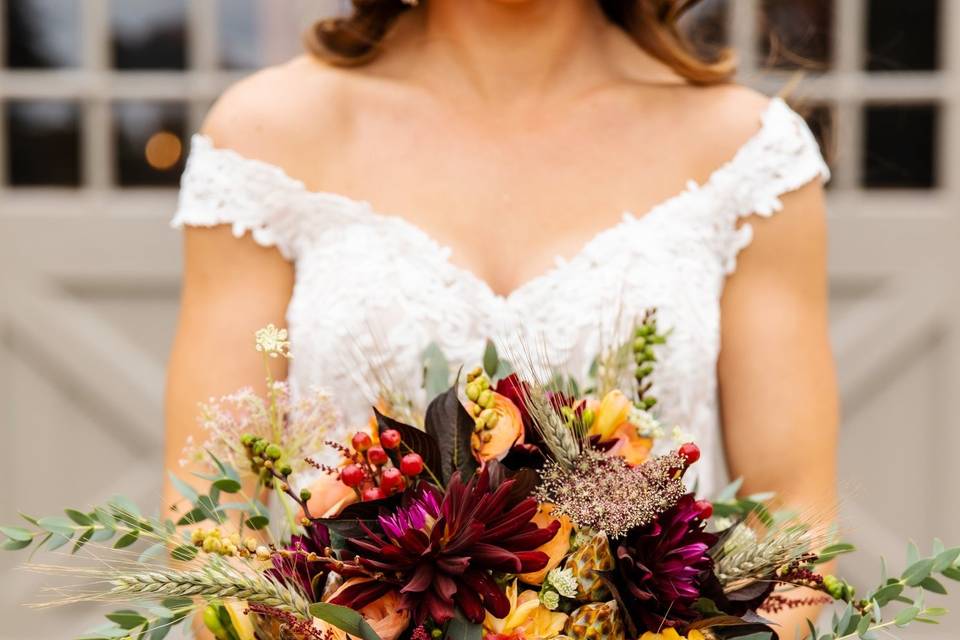 Rustic fall bridal bouquet