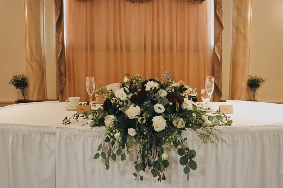 Dining Tables and Dance Floor