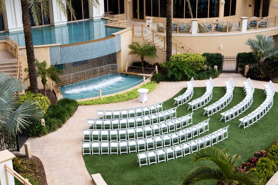 Pool Lawn