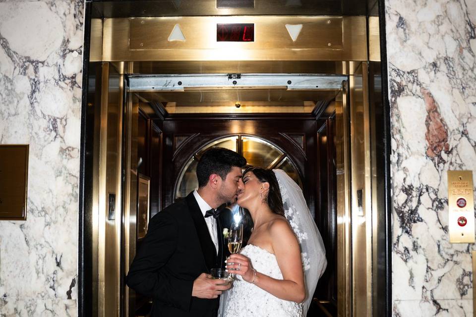 Elevator Kiss