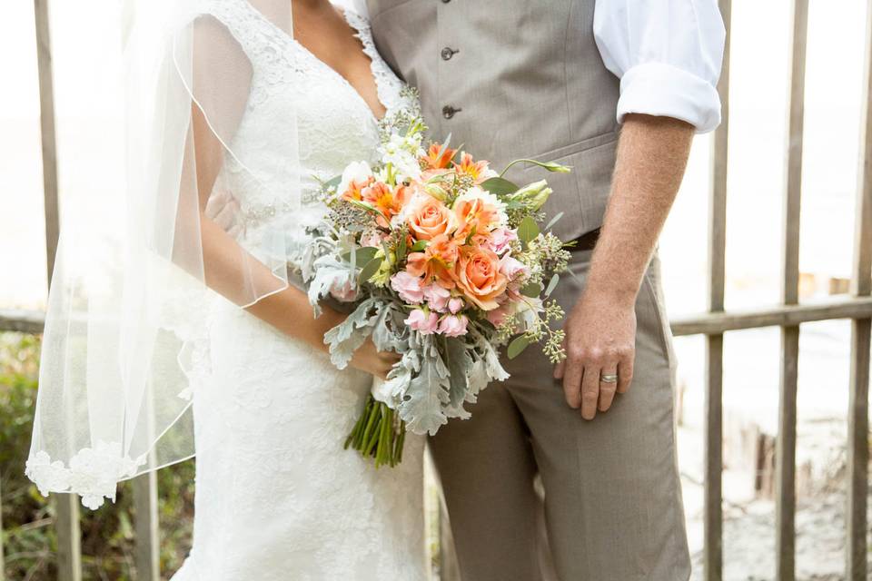 Outer Banks Wedding Planner - Beach Wedding - OBX Wedding - Manteo Wedding - Elizabethan Gardens