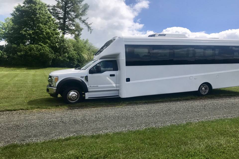 Minibus at Retreat at Eastwood