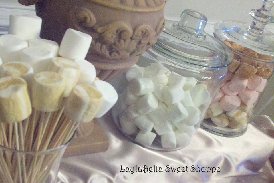 LaylaBella Sweet Shoppe
