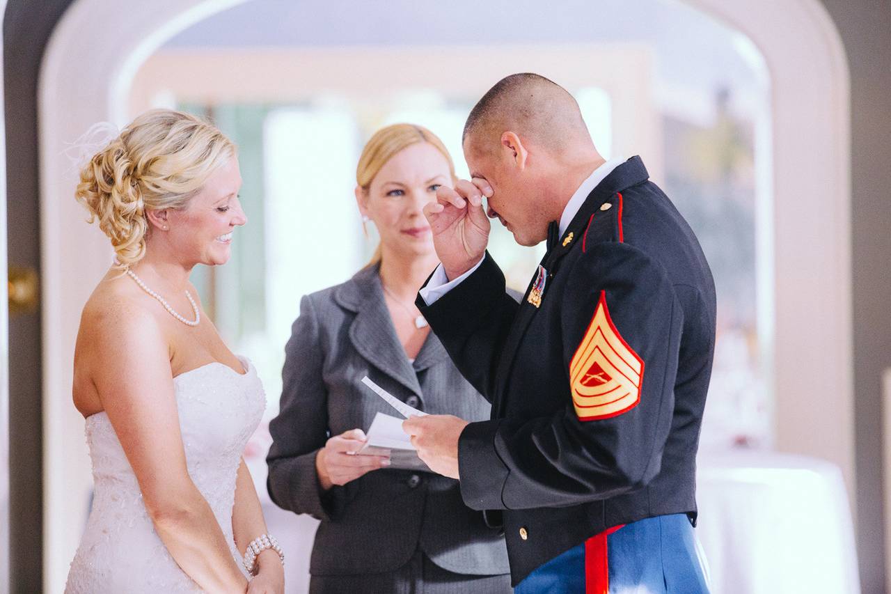 The 10 Best Wedding Officiants In Cleveland - WeddingWire