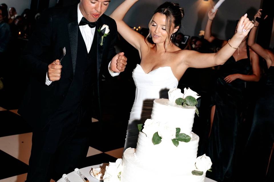 Couple Cake