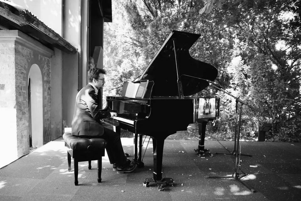 Grand Piano Solo