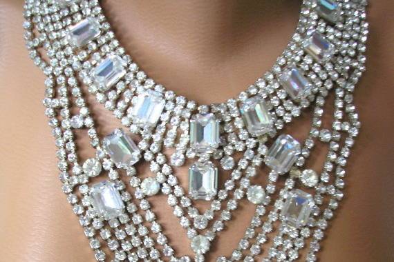 Stunning vintage Art Deco style rhinestone statement bib collar.  Perfect for your Great Gatsby themed wedding by Crystalpearl on Etsy.