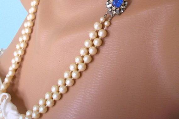 Superb vintage Art Deco style double strand cream pearl necklace with fabulous cobalt blue rhinestone side clasp by Crystalpearl on Etsy.  Perfect for your Great Gatsby style wedding!