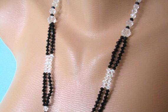 Very unusual vintage black and white faceted bicone glass bead bridal necklace by Crystalpearl on Etsy.  Perfect for your Downton Abbey style wedding.