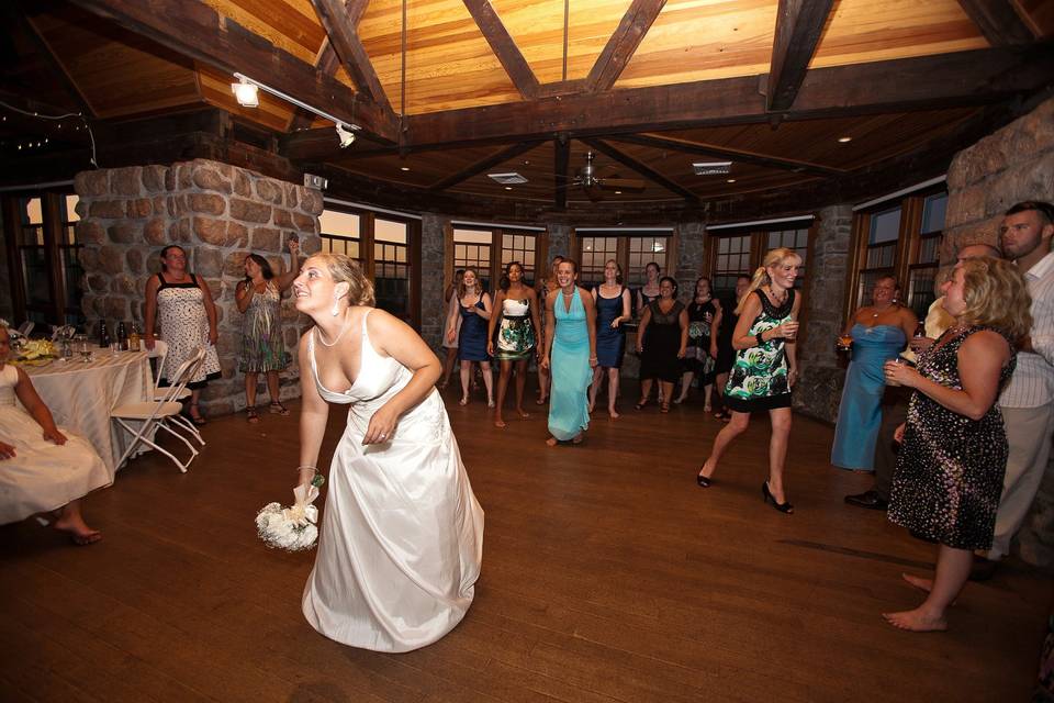 Bouquet toss