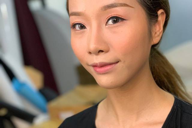 Natural Looking Foundation